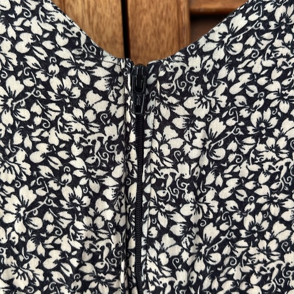 Expo 90s Vintage Jumpsuit - Picture 4 of 4